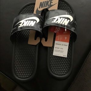 Nike Slippers